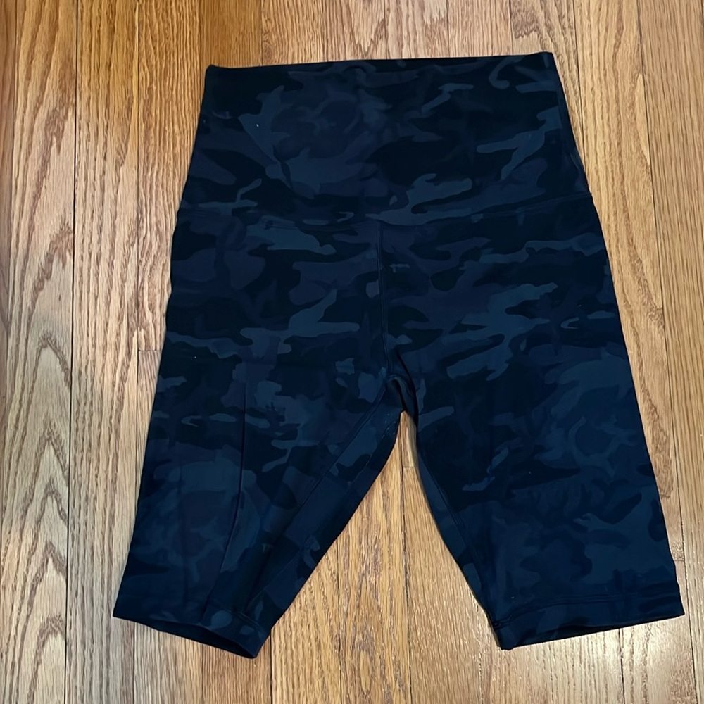 Lululemon Align HR short 8” length